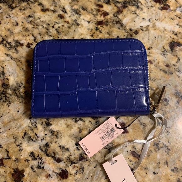 Victoria’s Secret Blue Wallet with Logo NWT - Picture 2 of 5
